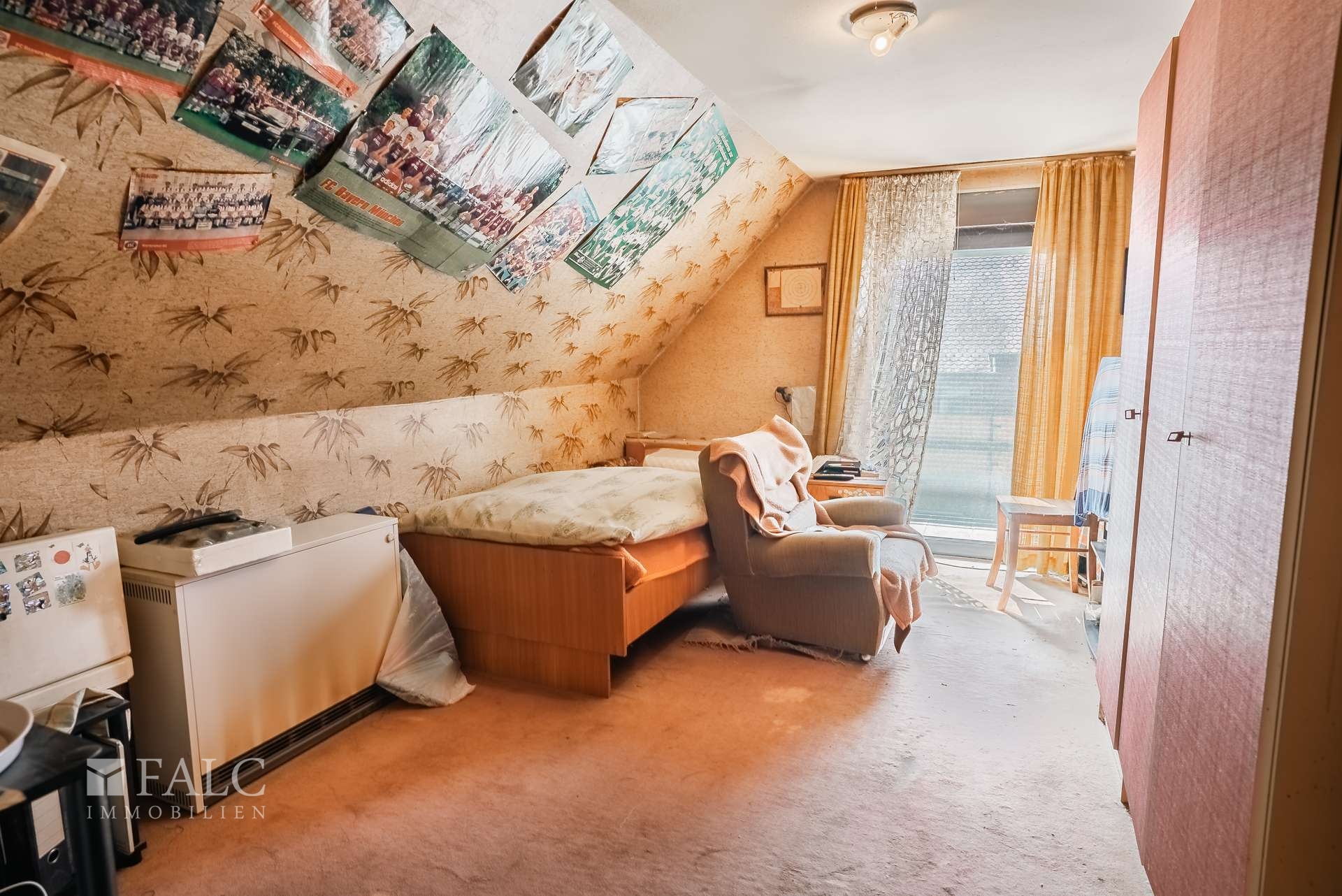 Schlafzimmer 2 OG